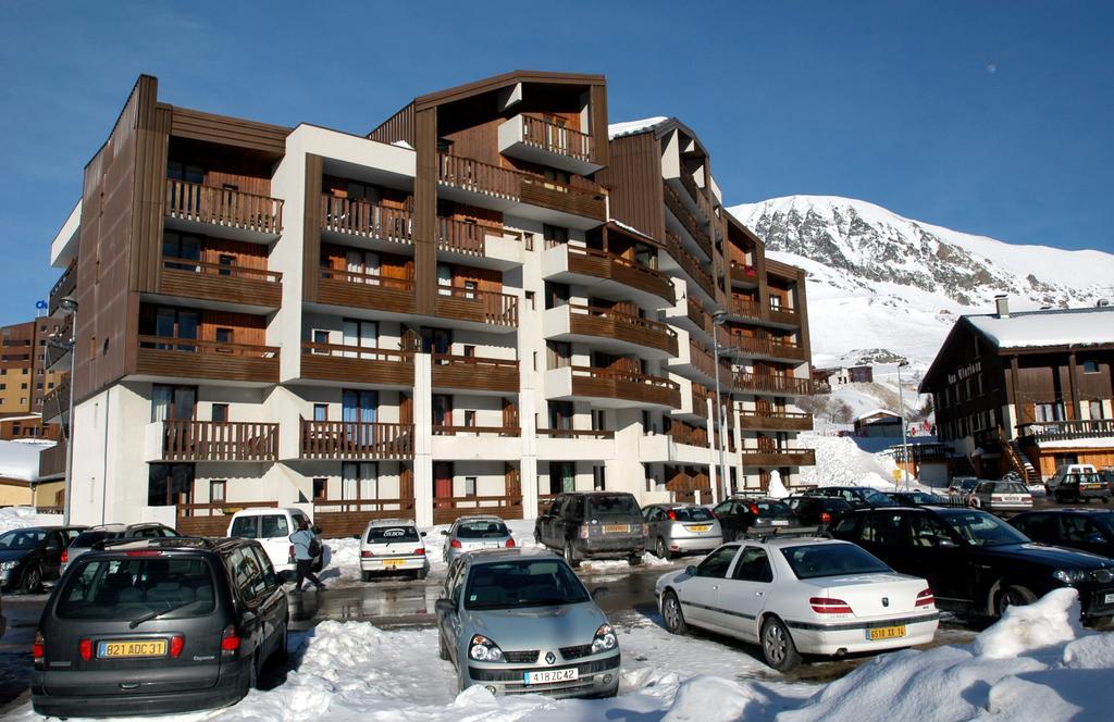 Résidence Odalys Le Christiana Alpe d'Huez Esterno foto