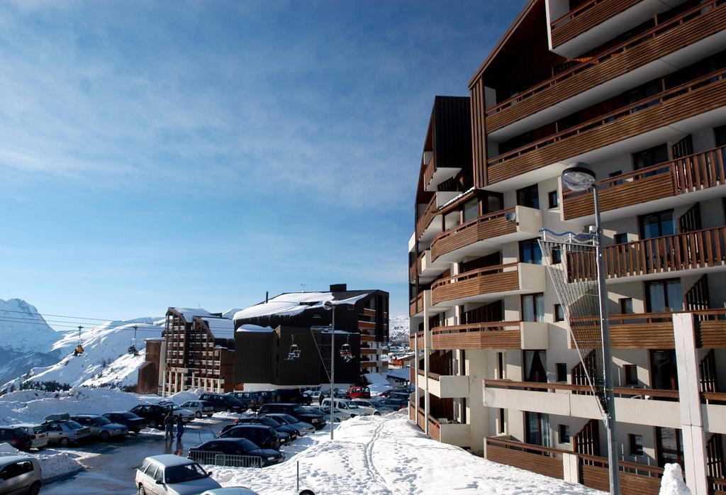 Résidence Odalys Le Christiana Alpe d'Huez Esterno foto